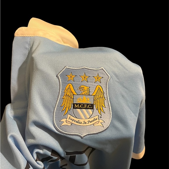Nike Manchester City F.C. 2015 Home Soccer Jersey - Picture 6 of 8